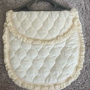 Vintage off white quilted handbag